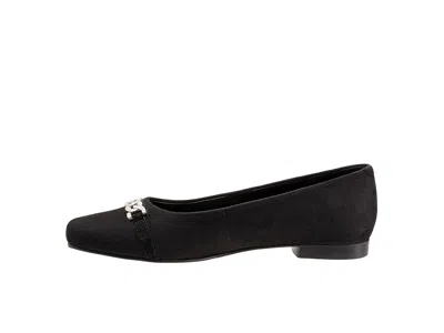 Trotters Wide Width Harmony Flat In Black