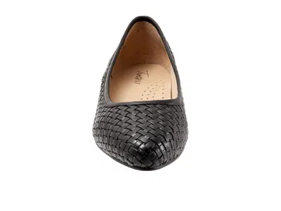 Trotters Estee Flat In Black