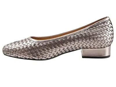 Trotters Jade High In Gray