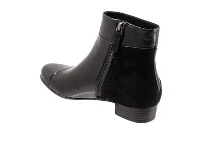 Trotters Maci In Black