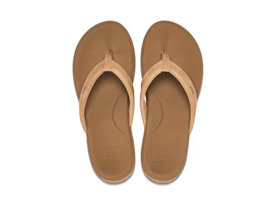 Reef Cushion Cloud In Brown