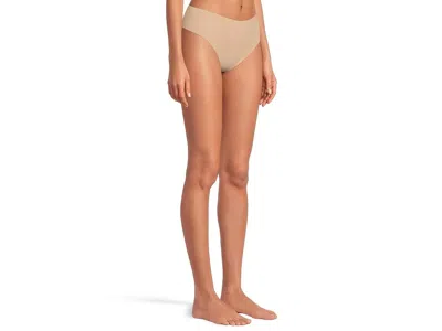 Commando Classic Mid-rise Thong Ct03 In Neutral