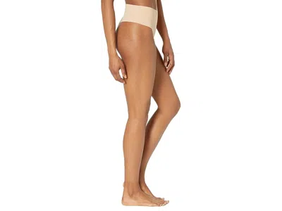Commando Classic Mid-rise Thong Ct03 In Neutral