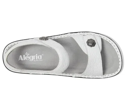 Alegria Vienna In White