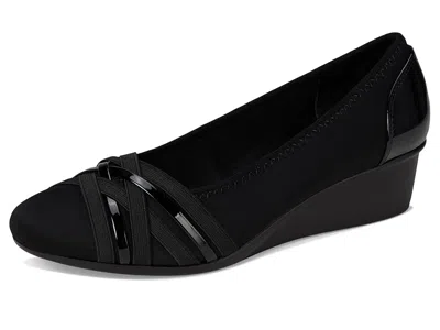 Cliffs By White Mountain Bowie