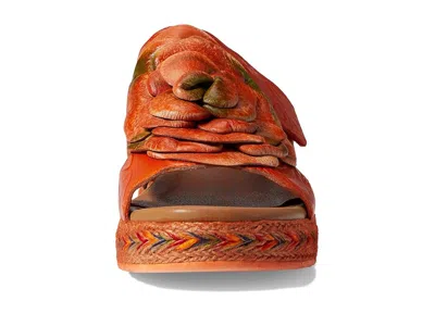 L'artiste By Spring Step Balharbor In Multi
