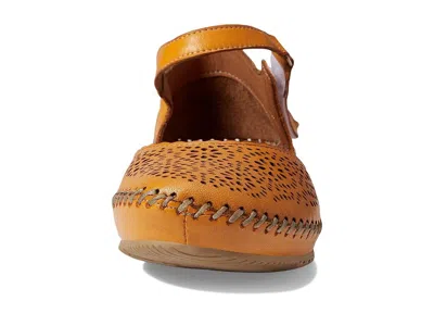 Spring Step Wallania In Orange