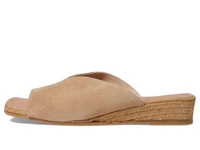 Eric Michael Tamara In Brown