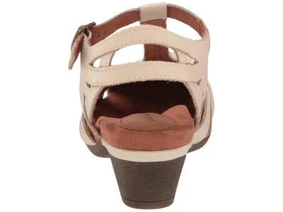 Cobb Hill Aubrey In Neutral