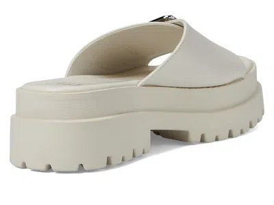 Dirty Laundry Britnee In Neutral