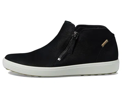 Ecco Soft 7 Low Cut Zip Bootie In Black