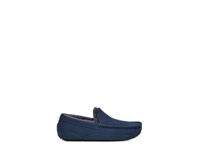 Ugg Ascot Slipper In Blue