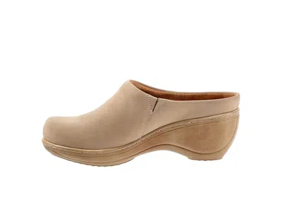 Softwalk Madison In Neutral