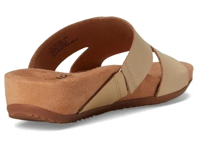 Softwalk Beverly In Neutral