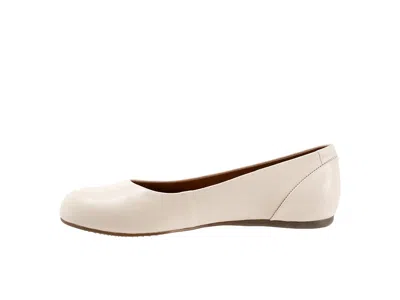 Softwalk Sonoma In White