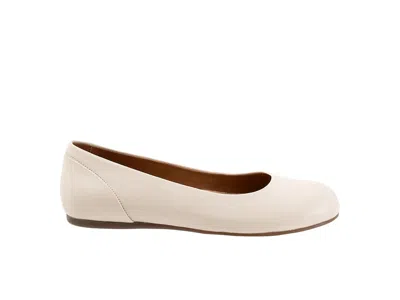 Softwalk Sonoma In White