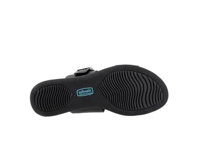 Softwalk Wide Width Toki Sandal In Black
