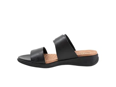 Softwalk Wide Width Toki Sandal In Black