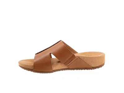 Softwalk Beverly In Brown