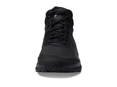 Forsake Cascade Peak Mid In Black
