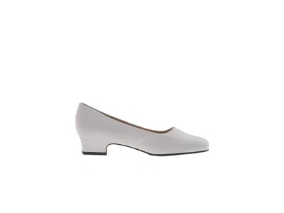 Trotters Doris In White