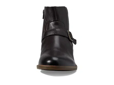Clarks Camzin Loop In Black