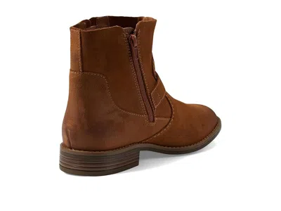 Clarks Camzin Loop In Brown