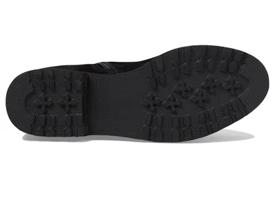 David Tate Damila In Black