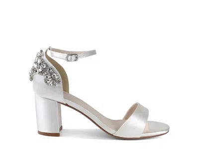 Touch Ups Olivia In White