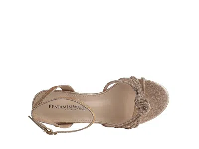 Touch Ups Libra In Gold