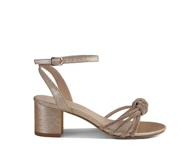 Touch Ups Libra In Gold