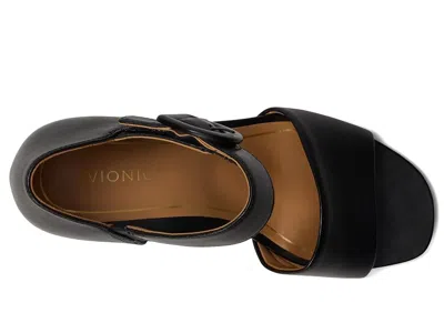 Vionic Chardonnay Block Heel Sandal In Black