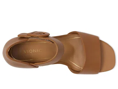 Vionic Chardonnay In Brown