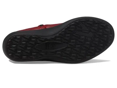 Arcopedico Ardales In Red
