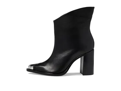 Schutz Blaze In Black