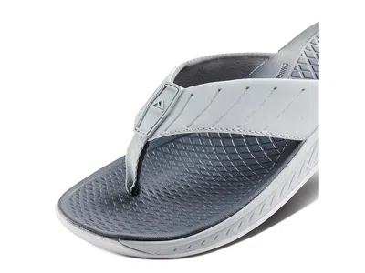 Reef The Deckhand In Gray