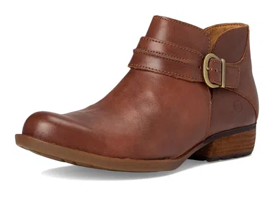 Born Kati In Brown