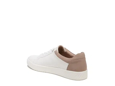 Naturalizer Soul  - Neela In White