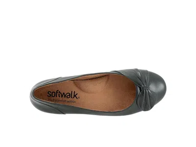 Softwalk Sofia In Green