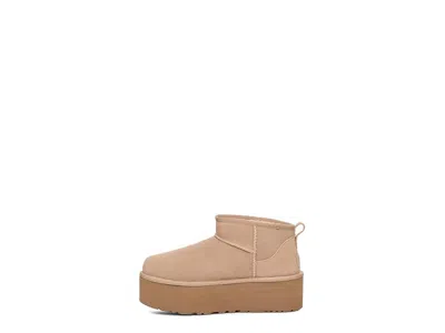 Ugg Classic Ultra Mini Platform In Sand