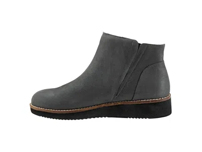Softwalk Wesley Bootie In Gray