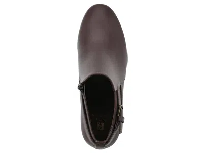 White Mountain Noah In Brown