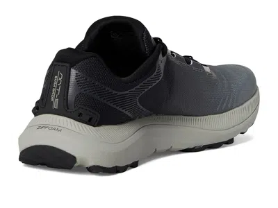 Topo Athletic Mt-5