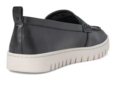 Vionic Women Uptown Loafer In Black In Black