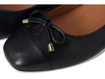 Vionic Klara In Black