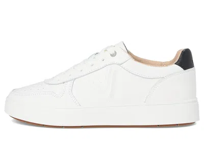 Vionic Kimmie Court Sneaker In White