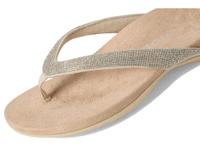 Vionic Dillon Shine Toe Post Sandal In Silver
