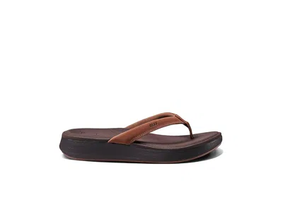 Reef Cushion Cloud In Brown