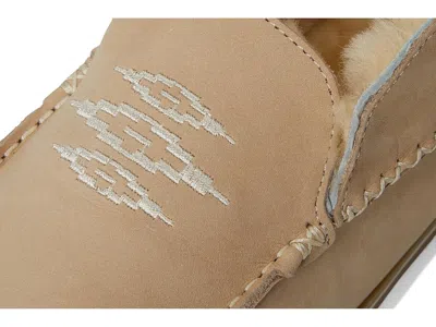 Hari Mari Alta In Sand