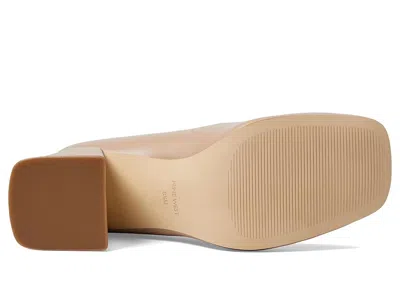 Nine West Caven High In Neutral